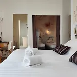 Le Saint Pierre, Hotel 3*