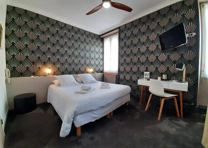 Hotel Le Saint Pierre - Demeures & Chateaux , 3*