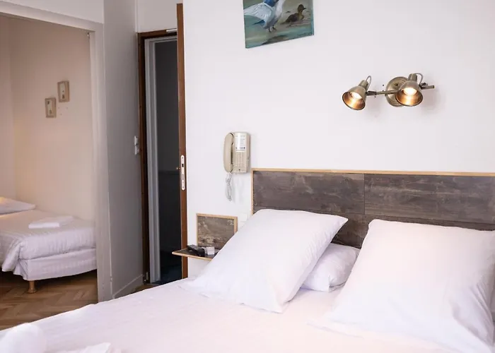 Hotel Le Saint Pierre - Demeures & Chateaux ,