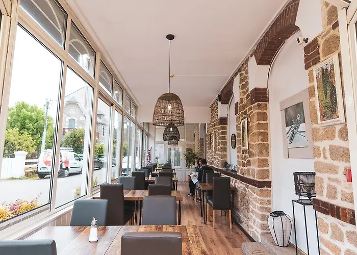 Hotel Le Saint Pierre - Demeures & Chateaux ,