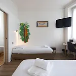 Le Saint Pierre, Hotel