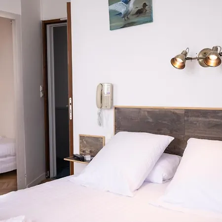 Hotel Demeures & Chateaux - Le Saint Pierre,