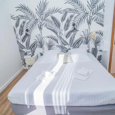 Hotel Demeures & Chateaux - Le Saint Pierre, 3*