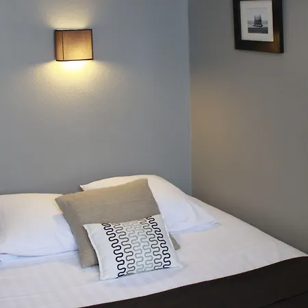 Hotel Le Saint Pierre - Demeures & Chateaux , 3*