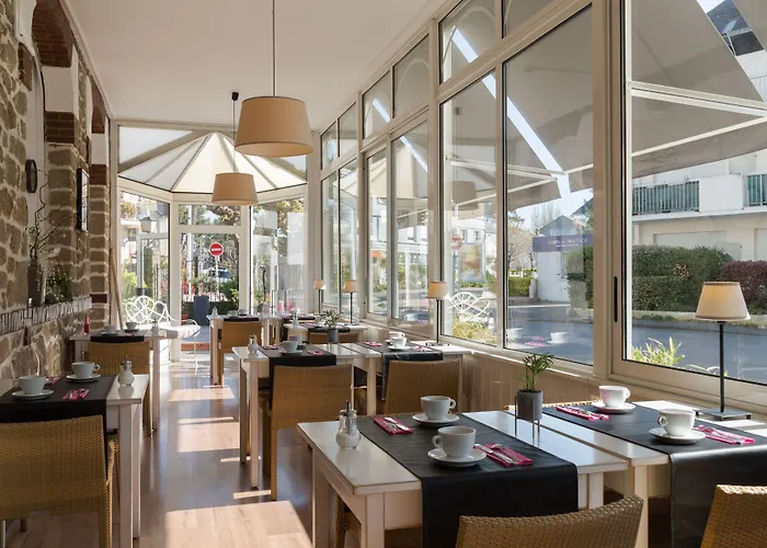 Le Saint Pierre - Demeures & Chateaux , Hotell 3*